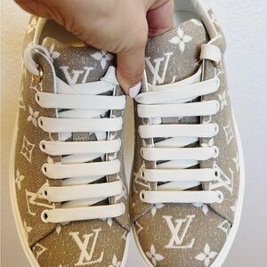 Louis Vuitton Time Out Sneakers